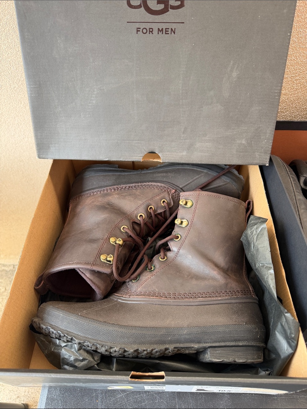 UGG Men's Dark Brown Leather Lace-Up Work Boot